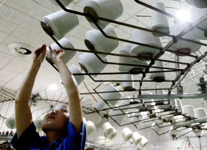 棉纱一吨几天暴涨3000多元纺织原材料价格大涨